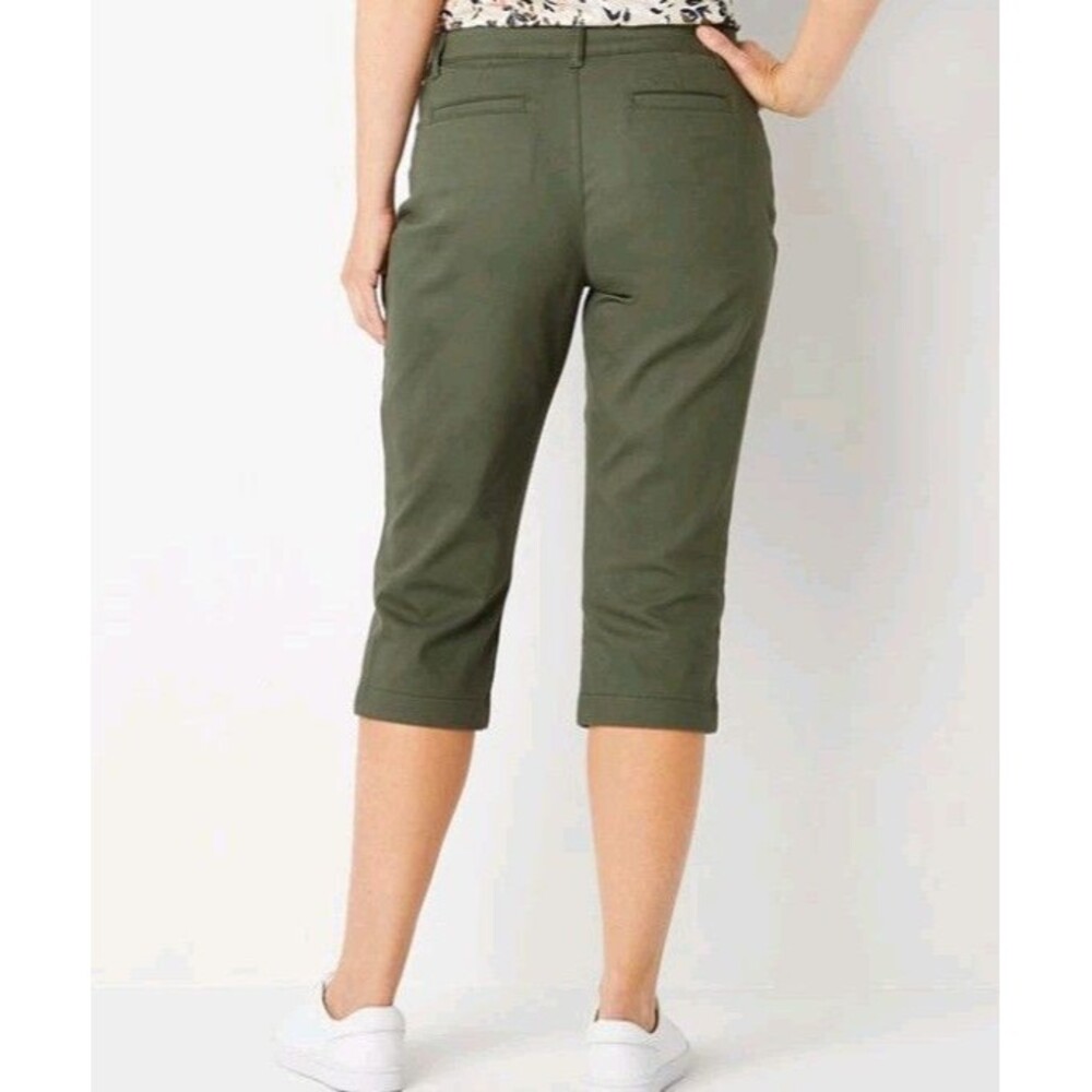NWT Women's St. John's Bay Secretly Slender Midrise Capri Pants Size 4 Black - Picture 6 of 7
